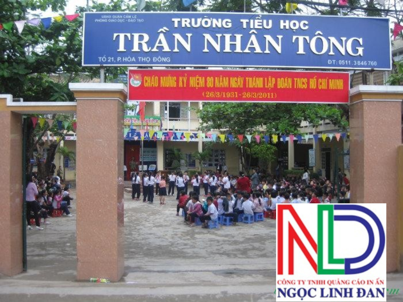 Chữ nổi mica – Giải pháp tạo điểm nhấn cho bảng hiệu trường học