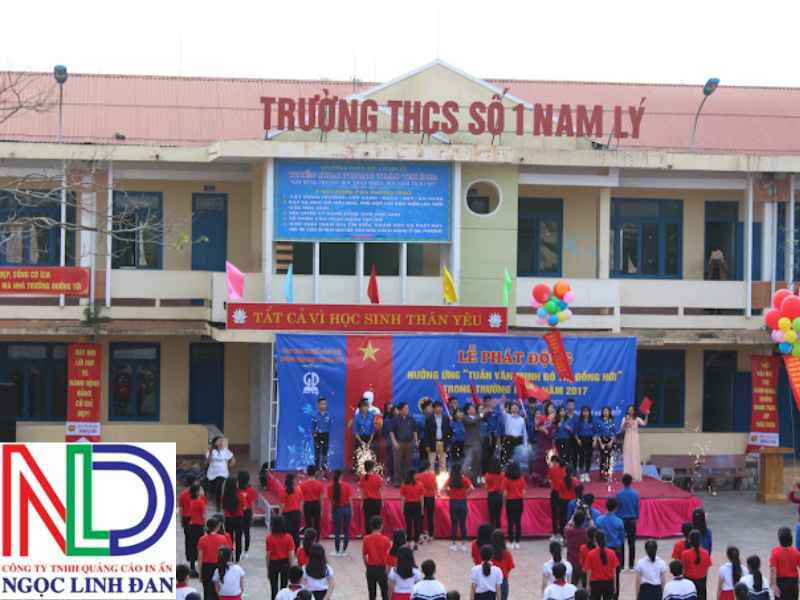 Chữ nổi mica – Giải pháp tạo điểm nhấn cho bảng hiệu trường học