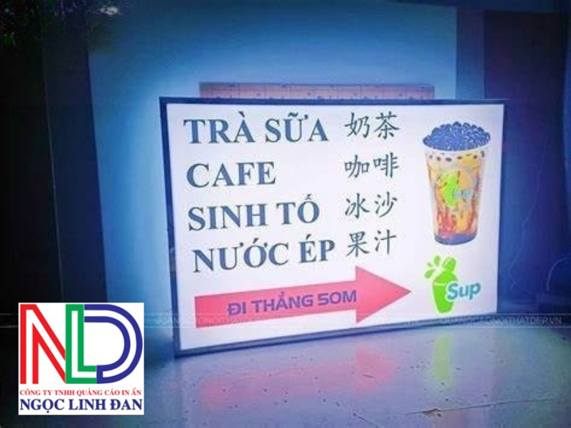 Quán ăn vỉa hè có cần đầu tư bảng hiệu đắt tiền không? Bí quyết chọn bảng hiệu đẹp mà tiết kiệm
