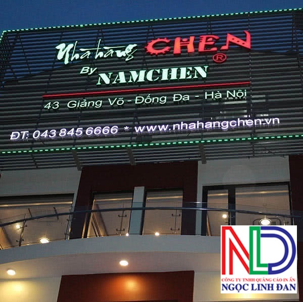 Bảng Hiệu Khung Lưới Có Phù Hợp Cho Cửa Hàng Nhỏ Không?