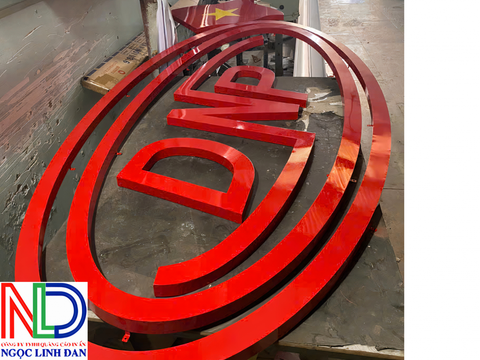 Thiết Kế Thi Công Bảng Hiệu Chữ Nổi Inox Cho Công Ty Đại Nam Phát