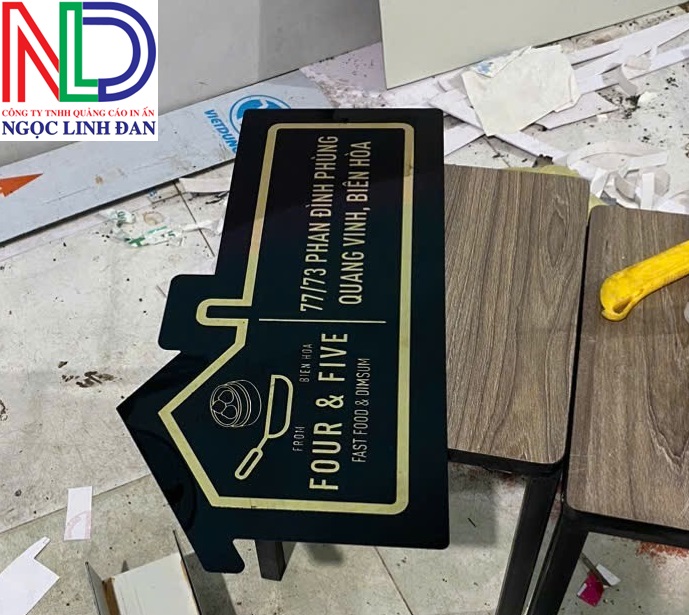 Top 5 Bảng Hiệu Mica Đẹp Nhất Cho Doanh nghiệp