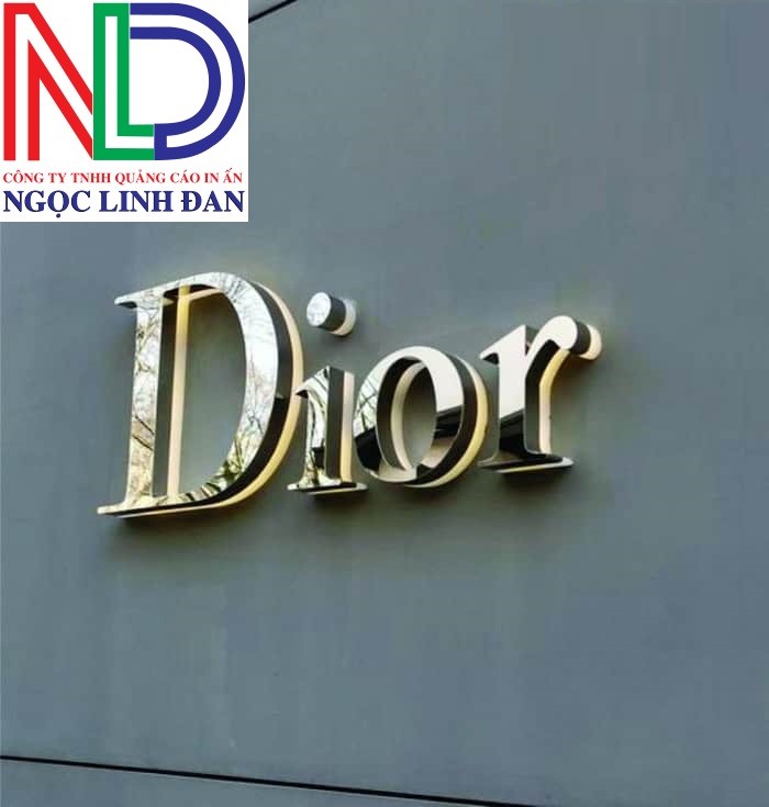 Thiết kế thi công chữ Inox sáng chân